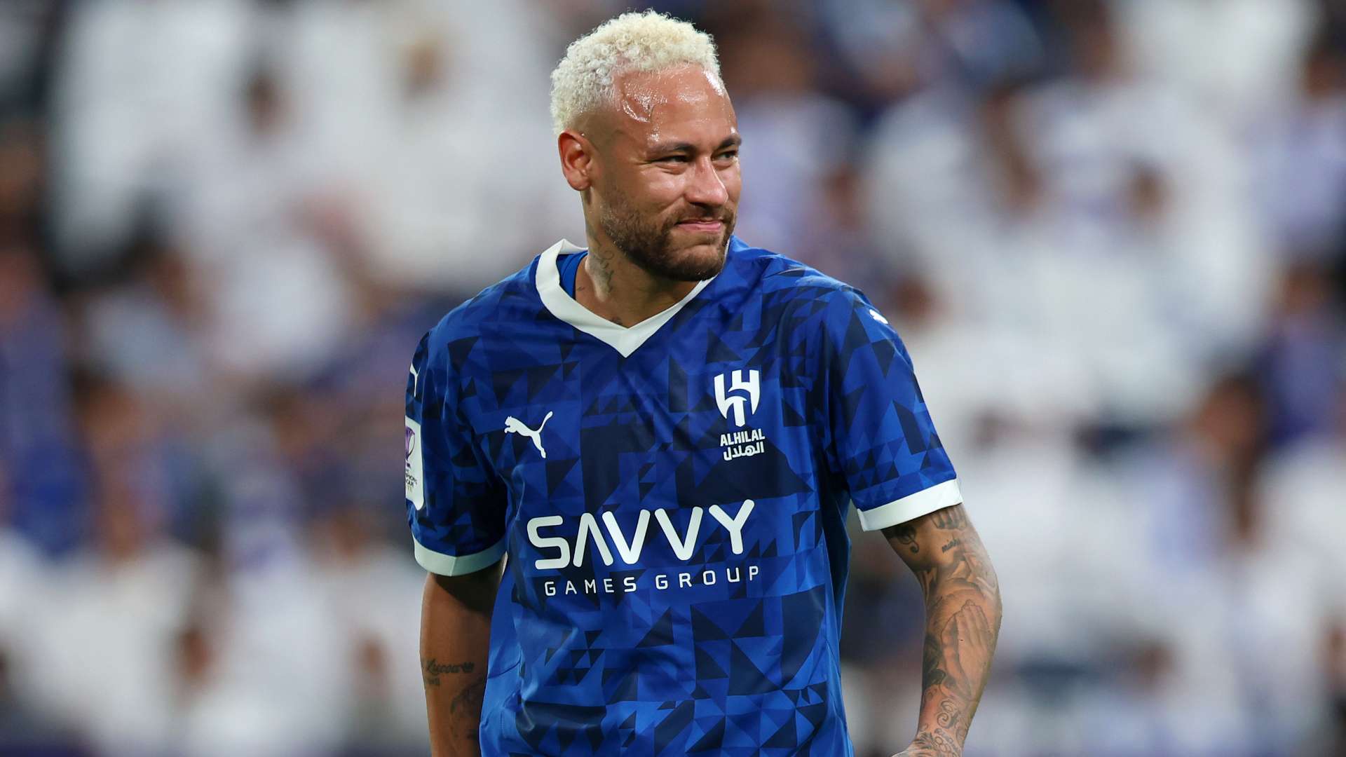 常伴随着强 常伴随着强