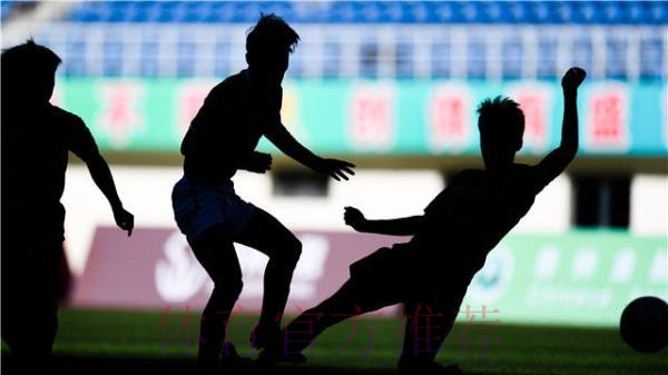 海拔3658米踢足球是种怎样的体验？